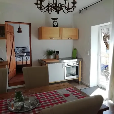 Gastehaus Krutsch *