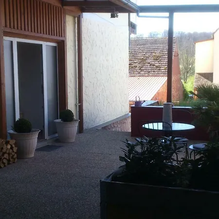Konukevi Gastehaus Krutsch Mauschbach